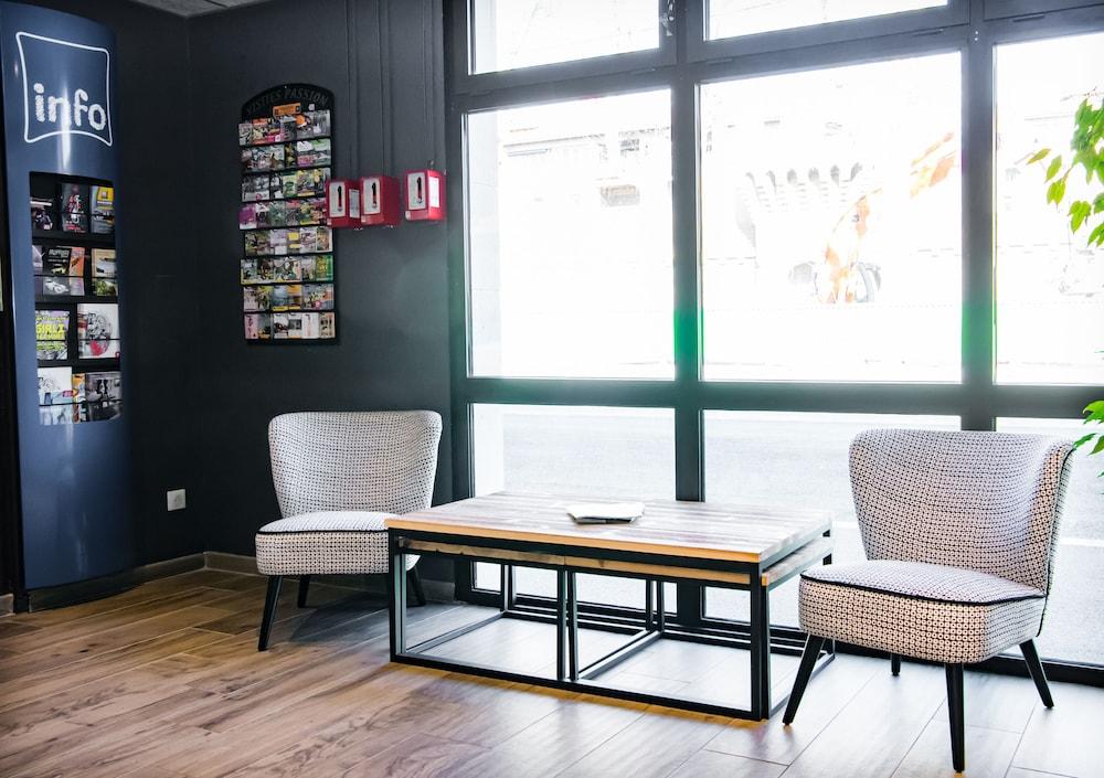 Ibis Budget Avignon Centre Esterno foto