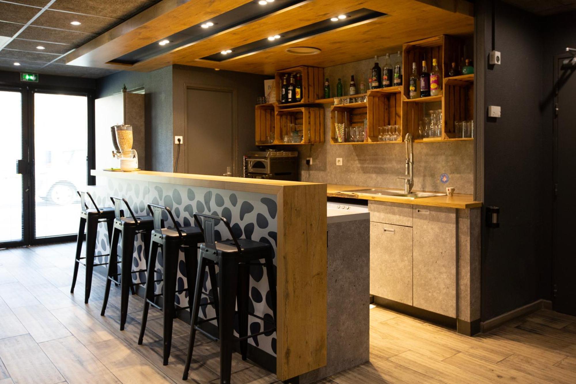 Ibis Budget Avignon Centre Esterno foto