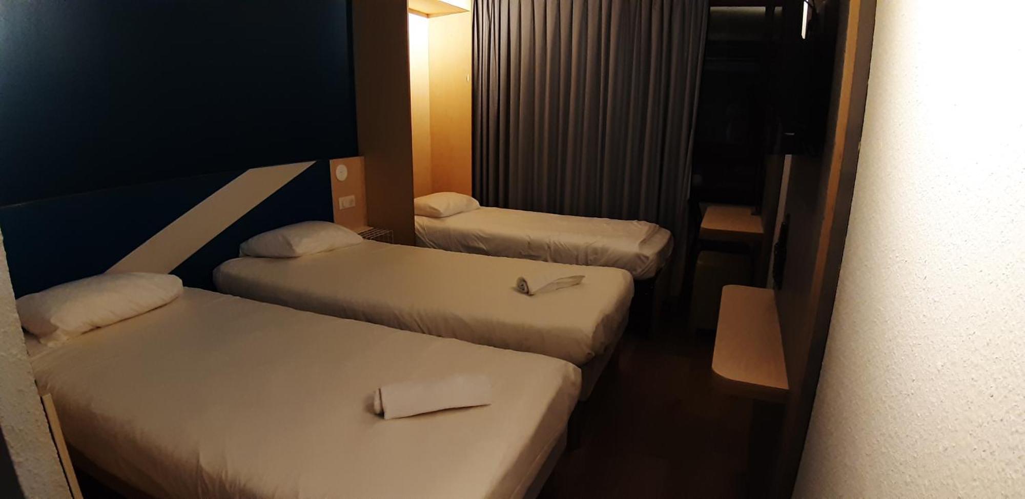 Ibis Budget Avignon Centre Esterno foto
